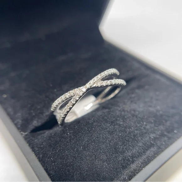 Moissanite Criss Cross Ring Band X Ring Wedding Eternity 925 18K White Gold 1 Ct - Picture 1 of 12